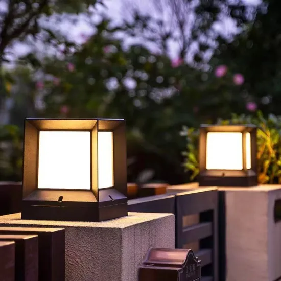 Outdoor Landscape Emergency LED Post Light Waterproof Garden Solar Pillar Lamp